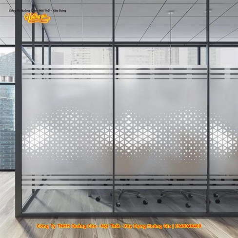 Dịch Vụ Thi Công Lam Sóng Nhựa PVC Giả Gỗ Uy Tín, Trọn Gói Tại Cần Thơ
