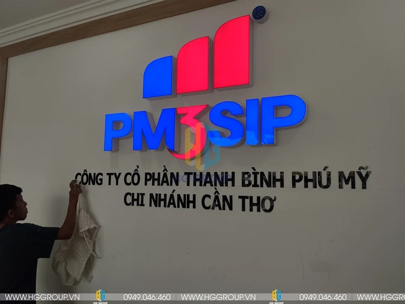 Thiết kế thi công bảng hiệu nội thất công ty Thanh Bình Phú Mỹ Cần Thơ
