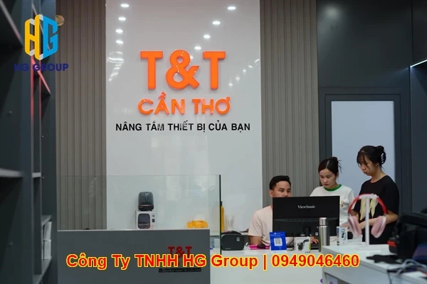 Thi Công Nội Thất & Bảng Hiệu Cửa Hàng Phụ Kiện T&T Cần Thơ