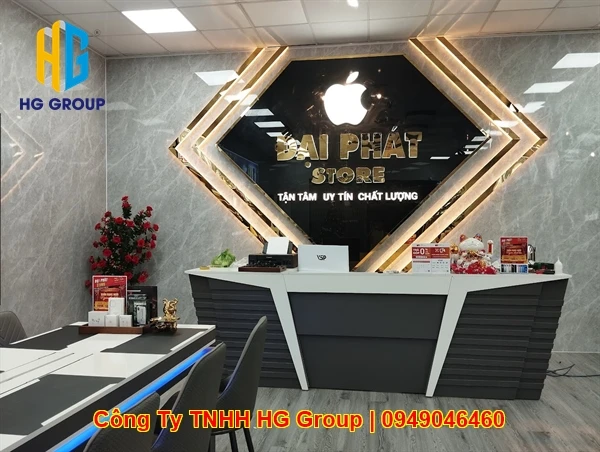 Thi Công Vách Logo Quầy Lễ Tân ĐẠI PHÁT STORE Tại Cần Thơ