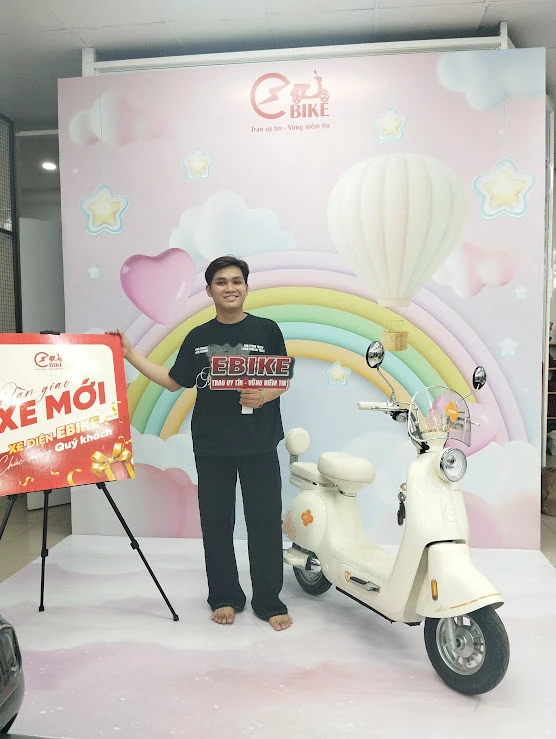 thi-cong-backdrop-hiflex-can-tho-gia-re